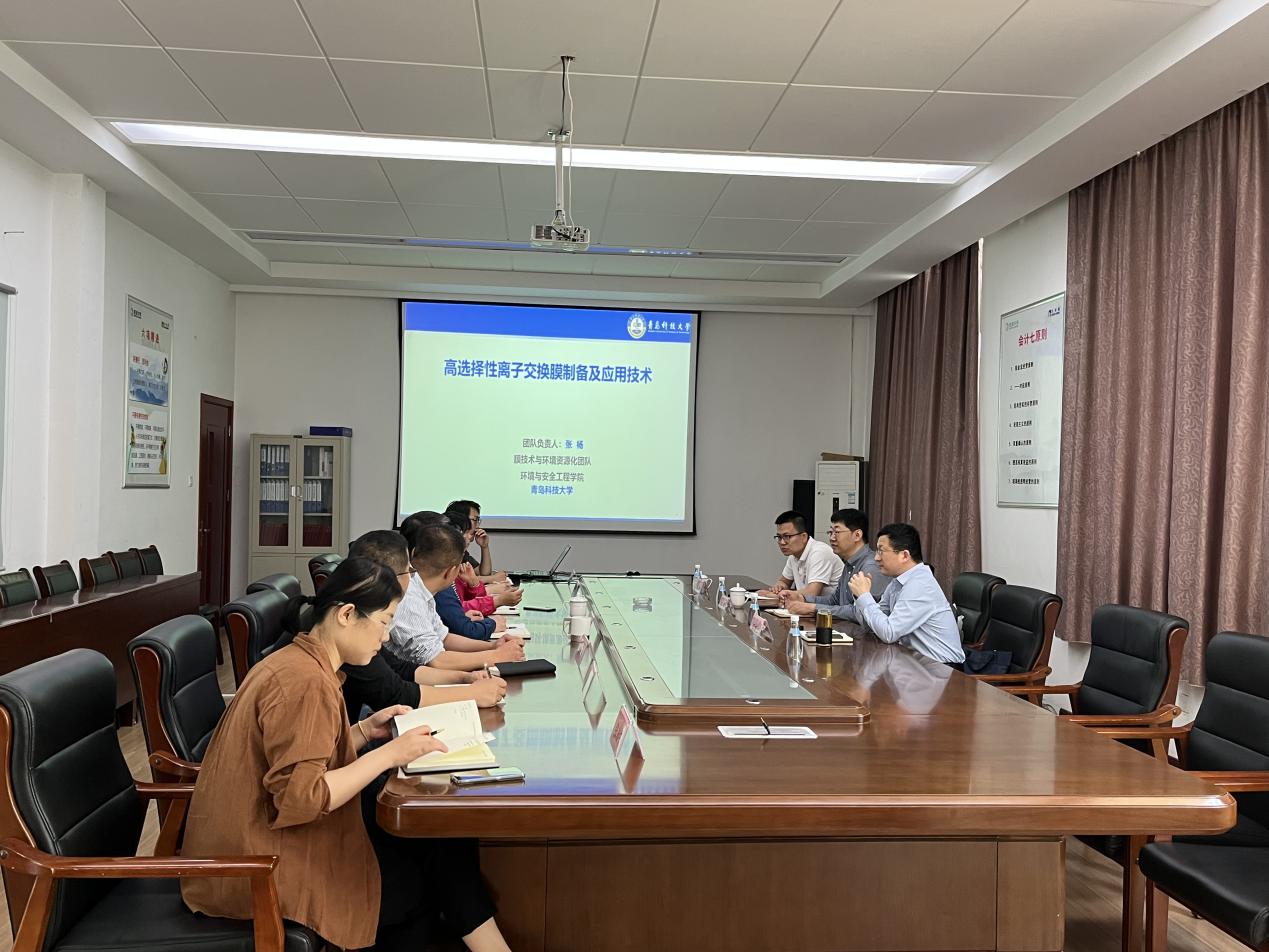 青島科技大學、濟寧產業技術研究院領導專家蒞臨欣格瑞公司交流